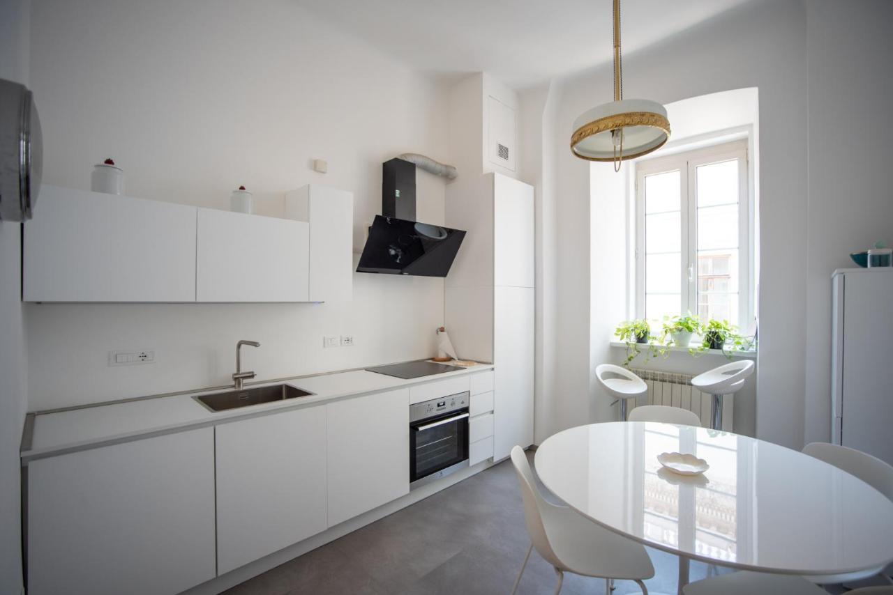 Art & History - New - Modern Classic Apartment Триест Екстериор снимка